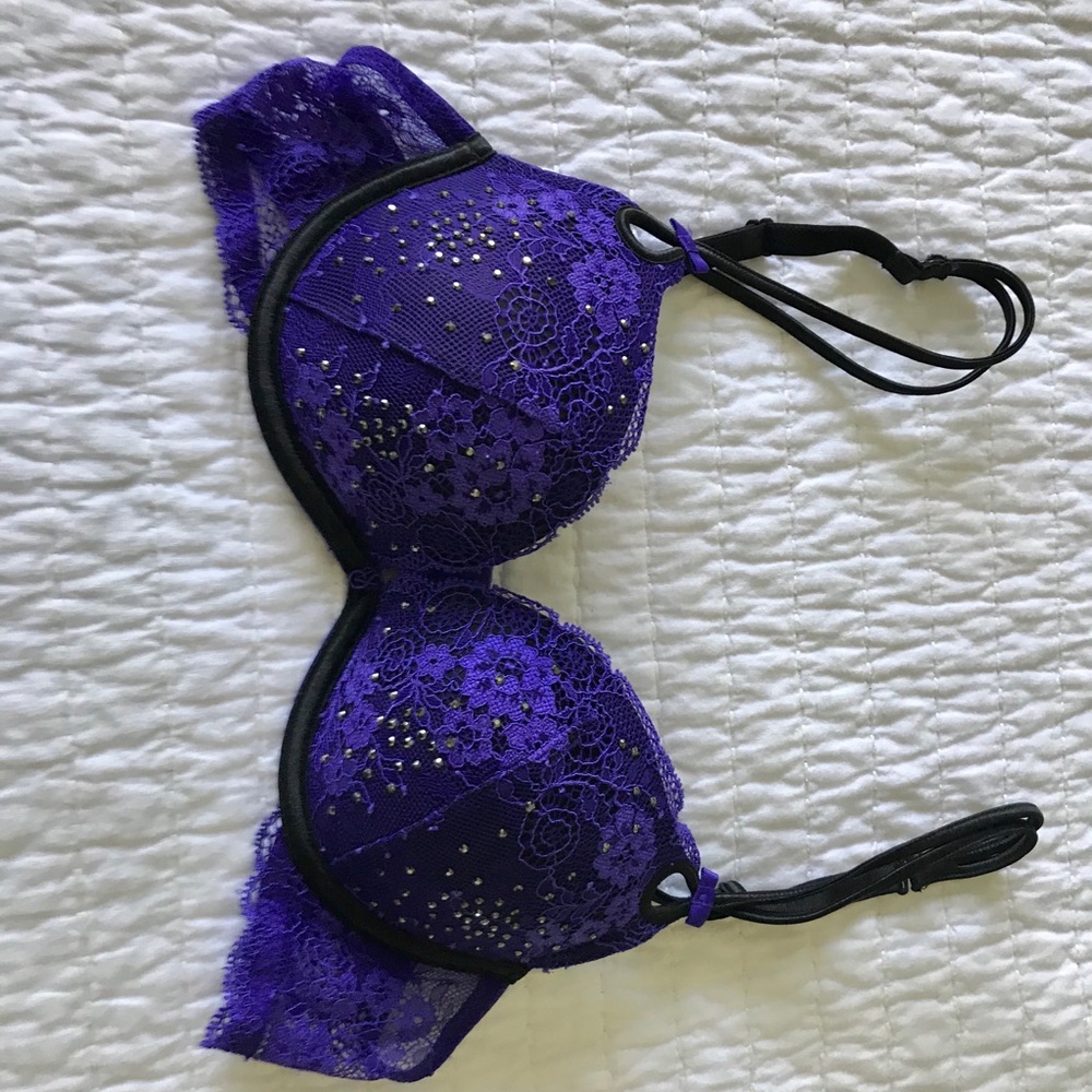 Victoria’s Secret Bra